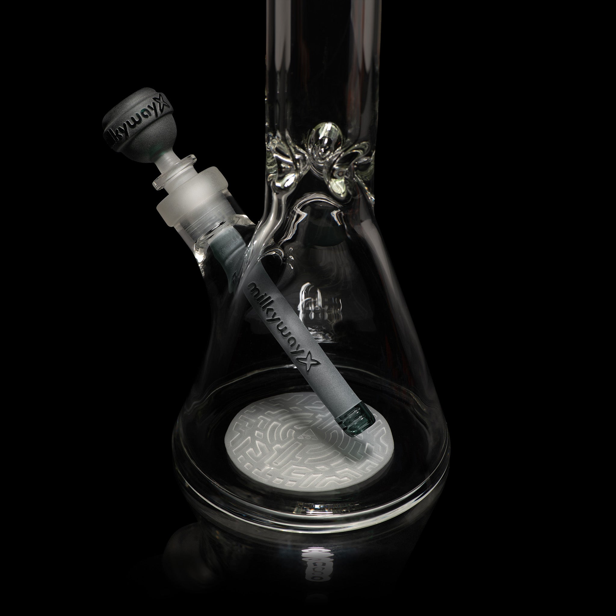 Bio-Mark Code 18″ Beaker Bong