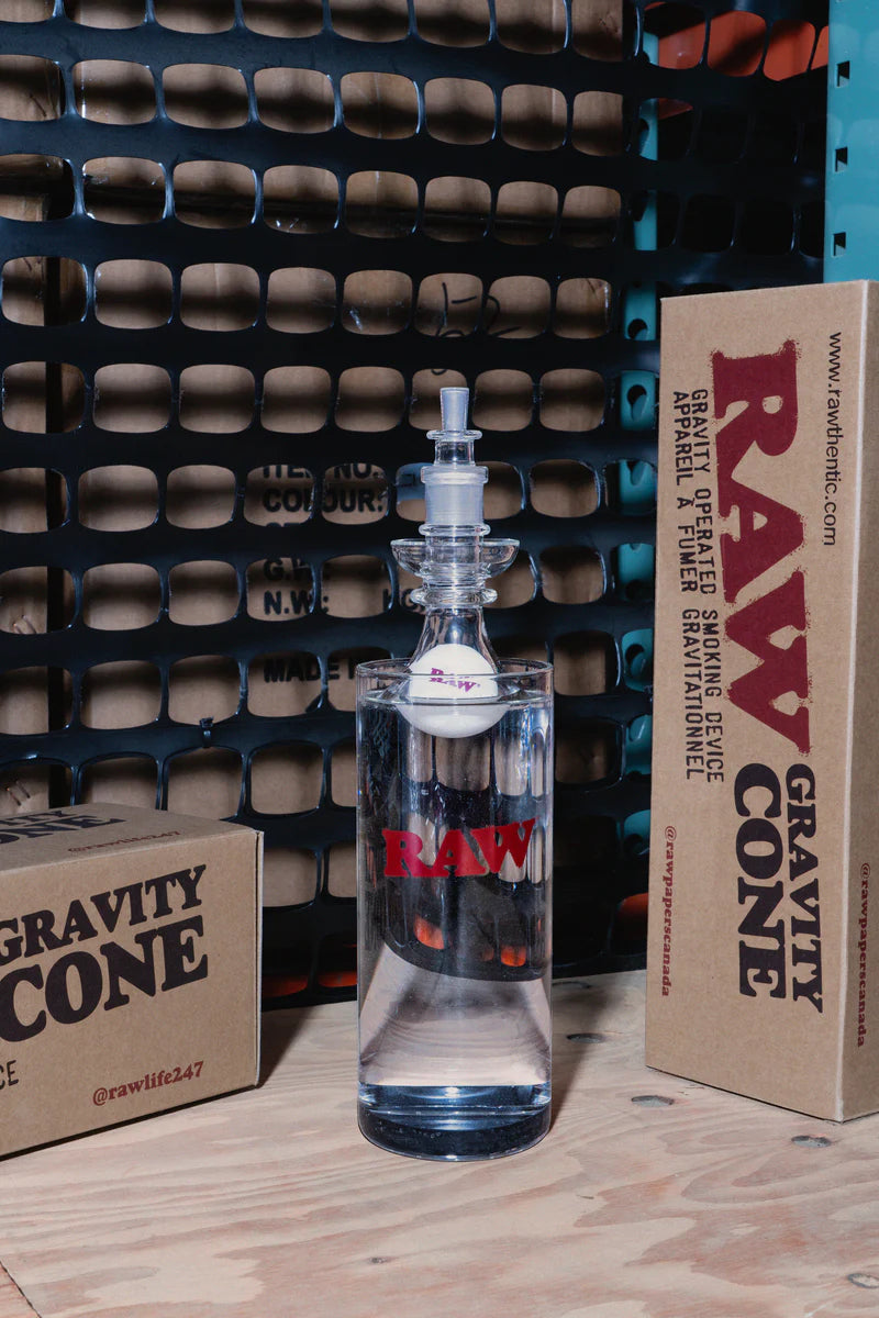 RAW®  Glass Gravity Cone